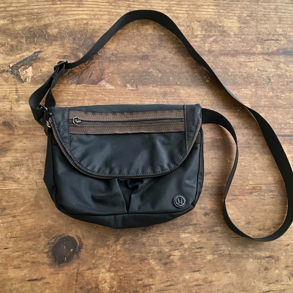 Lululemon Festival Bag
